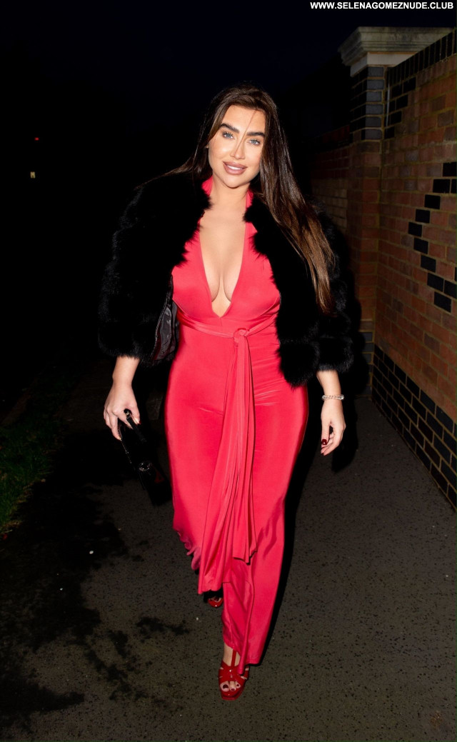 Lauren Goodger No Source Posing Hot Sexy Babe Celebrity Beautiful