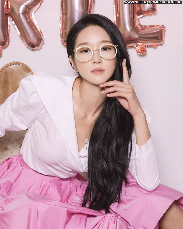 Seo Ye No Source Babe Celebrity Beautiful Posing Hot Sexy