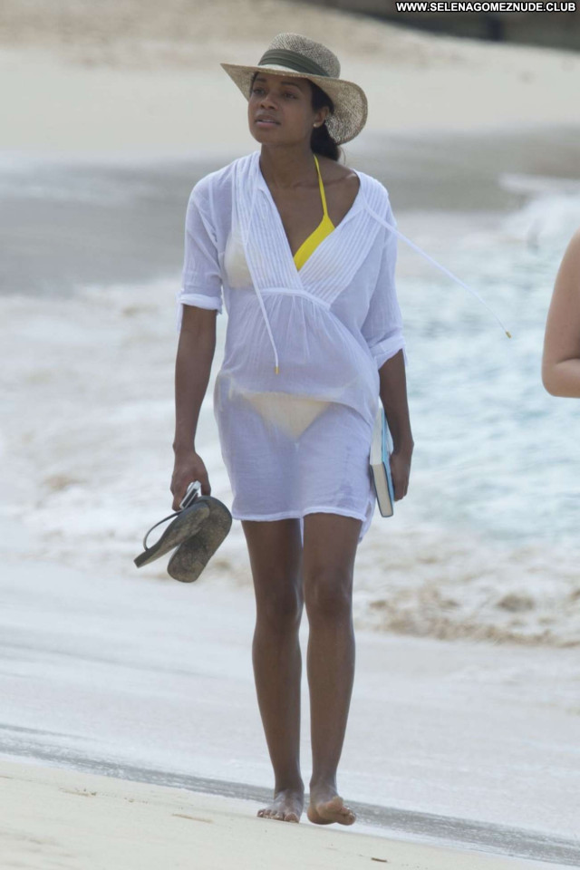 Naomie Harris No Source Bar Paparazzi Babe Celebrity Beach Beautiful