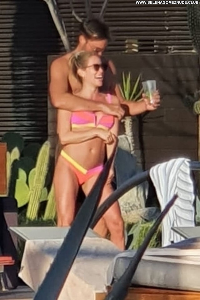 Kristin Cavallari No Source Babe Posing Hot Celebrity Sexy Beautiful