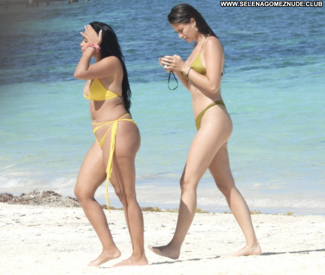 Desiree Cordero No Source Celebrity Posing Hot Beautiful Sexy Babe