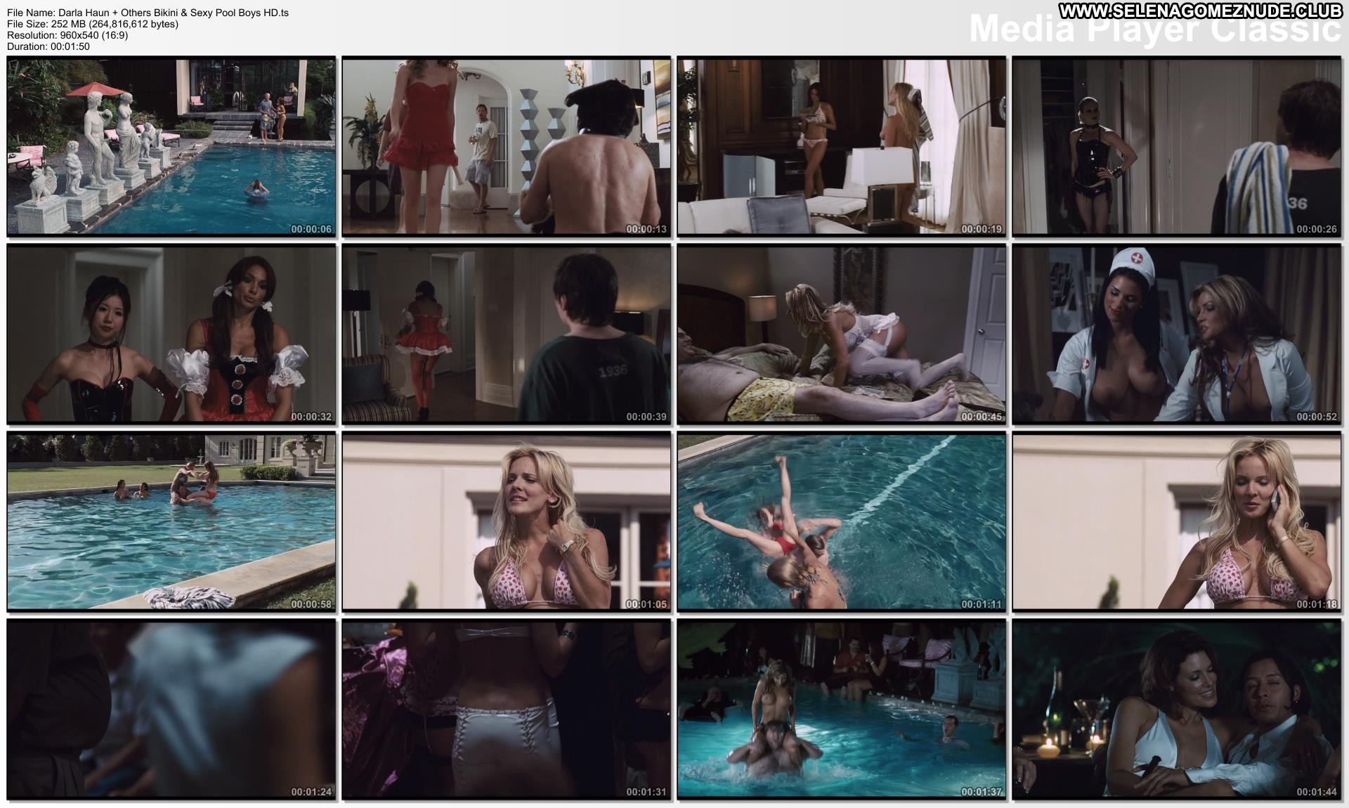 Darla Haun Babe Pool Bikini Sexy Celebrity Beautiful Posing Hot
