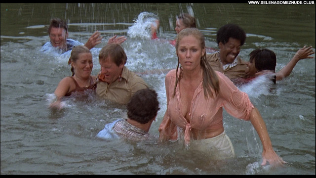 Pamela hensley topless