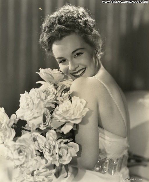 Eva Gabor Celebrity Hungarian Babe Posing Hot Wife Straight Beautiful Actress