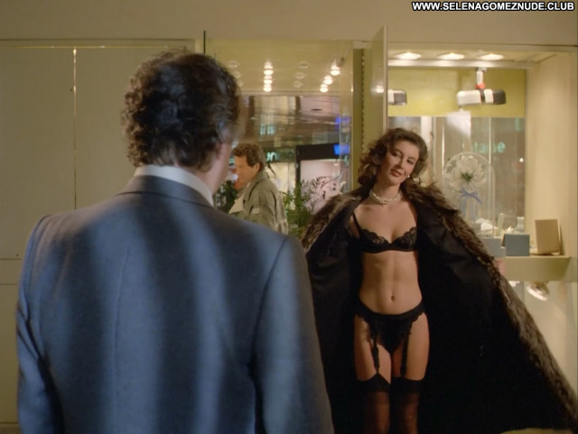 Sophie Berger La Ronde De L     Amour Hd Nude Scene Celebrity Topless